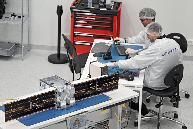 Les ateliers du fabricant de nanosatellites U-Space, dans le centre d’innovation B612, à Toulouse, le 27 novembre 2024.