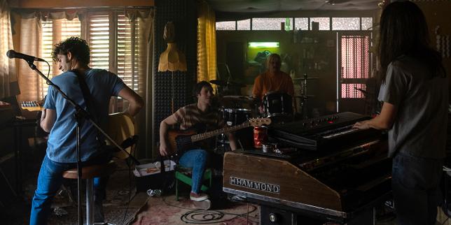 « Segundo Premio » : un film aux faux airs de biopic sur Los Planetas, groupe de rock espagnol