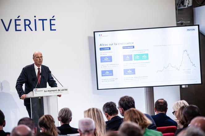 Le ministre de l’économie, des finances et de la souveraineté industrielle et numérique, Eric Lombard, lors de la présentation des orientations pour le budget de 2026, à Paris, le 15 juillet 2025.
