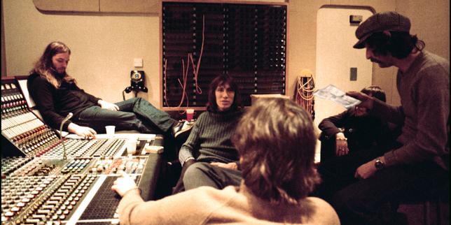 Les tensions entre Roger Waters et David Gilmour : la face cachée du succès de Pink Floyd