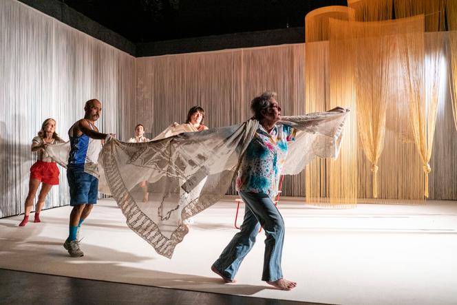 « Annette », conception et mise en scène de Clémentine Colpin, au théâtre Le Rideau, à Bruxelles, en novembre 2023.