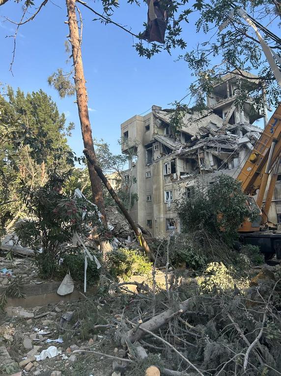L’immeuble où vivait Madjid Javaheri, détruit par un bombardement israélien le 13 juin 2025, dans le quartier résidentiel de Shahrara, à Téhéran.