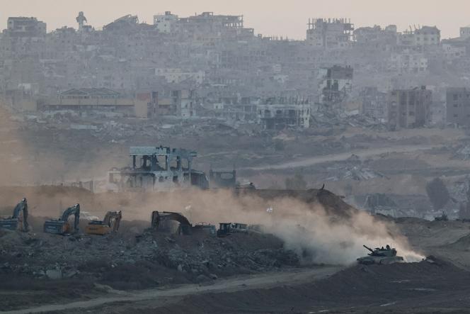 Au nord de Gaza, vue du côté israélien de la frontière, le 17 juillet 2025.