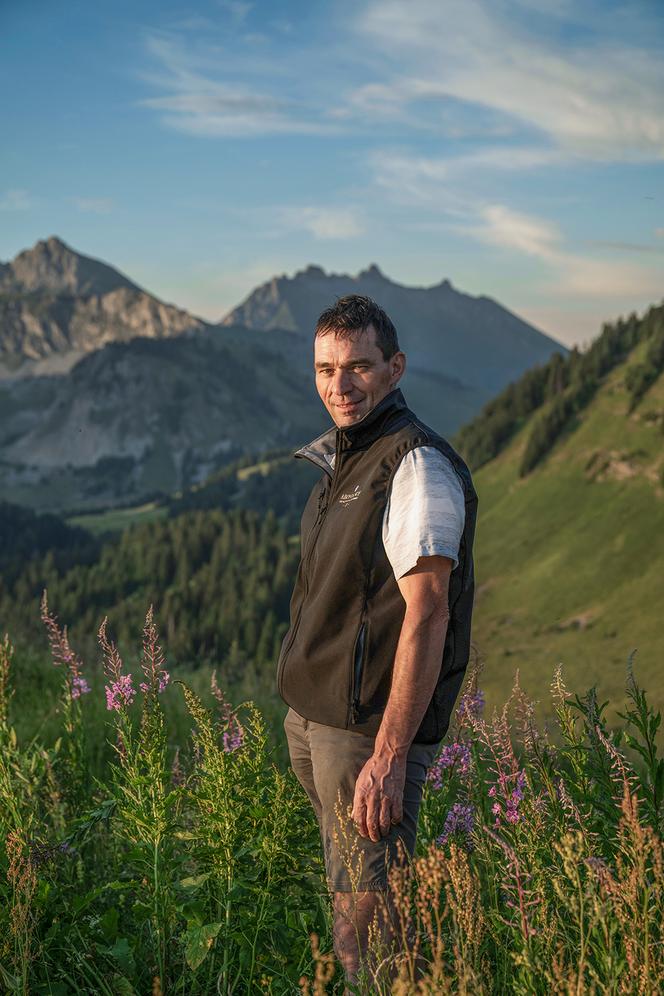 Thierry Curdy, Milchbauer, im Sommand-Massiv, 1. Juli.
