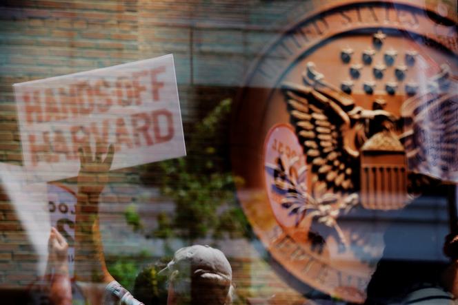 Manifestation lors du recours devant la justice de l’université Harvard contre la décision de l’administration Trump,  devant la cour fédérale de Boston (Etat du Massachusetts), le 21 juillet 2025.