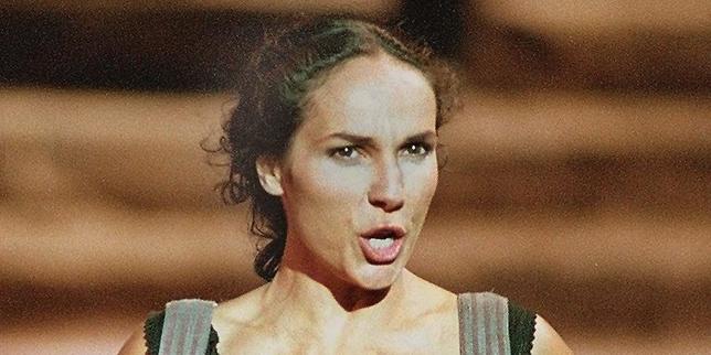 La mort de Béatrice Uria-Monzon, Carmen au chant de lave