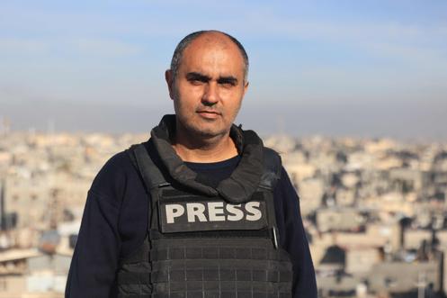 Le vidéaste de l’Agence France-Presse Youssef Hassouna, à Gaza, le 8 janvier 2025.
