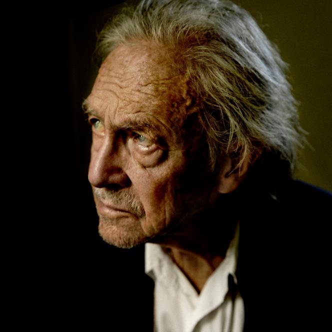 Peter Handke, chez lui, à Chaville (Hauts-de-Seine), le 17 juillet 2025.