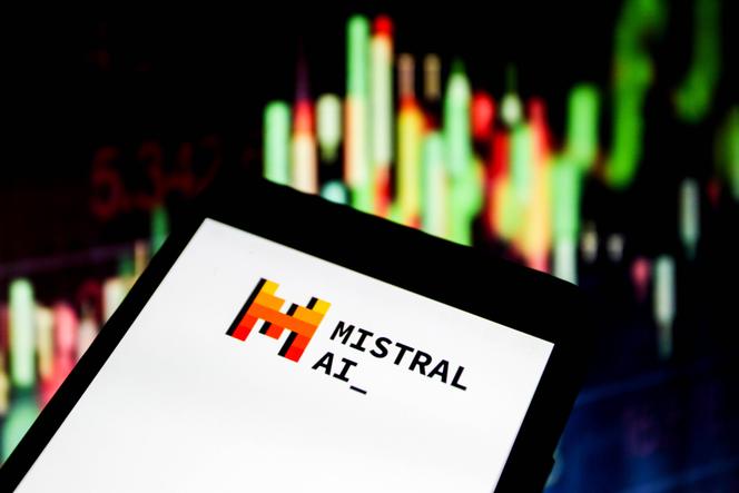 Logo de l’assistant d’intelligence artificielle de Mistral AI, le Chat, en mars 2025.