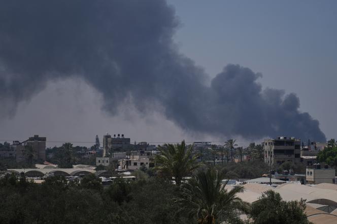 Après un bombardement de l’armée israélienne à Deir Al-Balah, dans le centre de la bande de Gaza, le 21 juillet 2025.