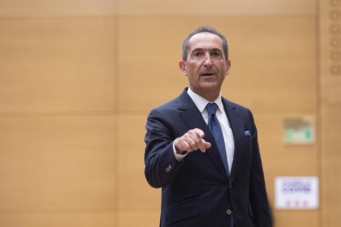 Patrick Drahi, PDG fondateur d’Altice, lors de son audition par la commission d’enquête sénatoriale sur la concentration des médias, au Sénat, à Paris, le 2 février 2022.