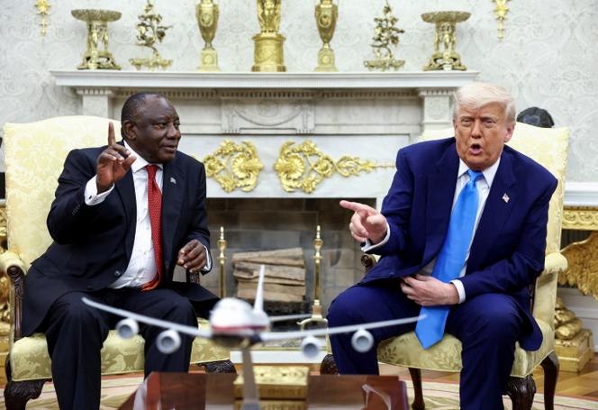 Donald Trump and South African President Cyril Ramaphosa in the Oval Office of the White House in Washington on May 21, 2025.