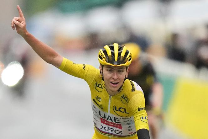 Le Slovène Tadej Pogacar a remporté, dimanche 27 juillet 2025, son quatrième Tour de France, le deuxième de suite.