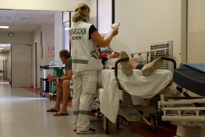 Au service des urgences de l’hôpital d’Arcachon (Gironde), le 10 août 2023.