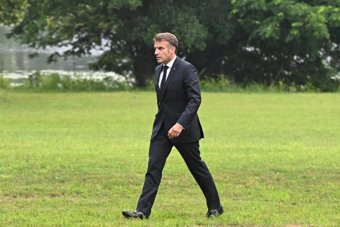 Emmanuel Macron, le président français, à son arrivée à la villa Borsig, maison d’hôtes du ministère des affaires étrangères allemand, à Berlin, le 23 juillet 2025.