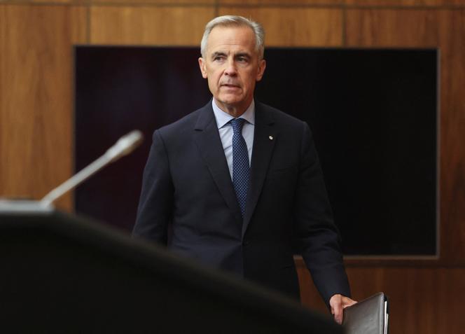Le premier ministre canadien, Mark Carney, arrive à une conférence de presse pour une annonce sur la reconnaissance de l’Etat palestinien, à Ottawa, dans l’Ontario, au Canada, le 30 juillet 2025.