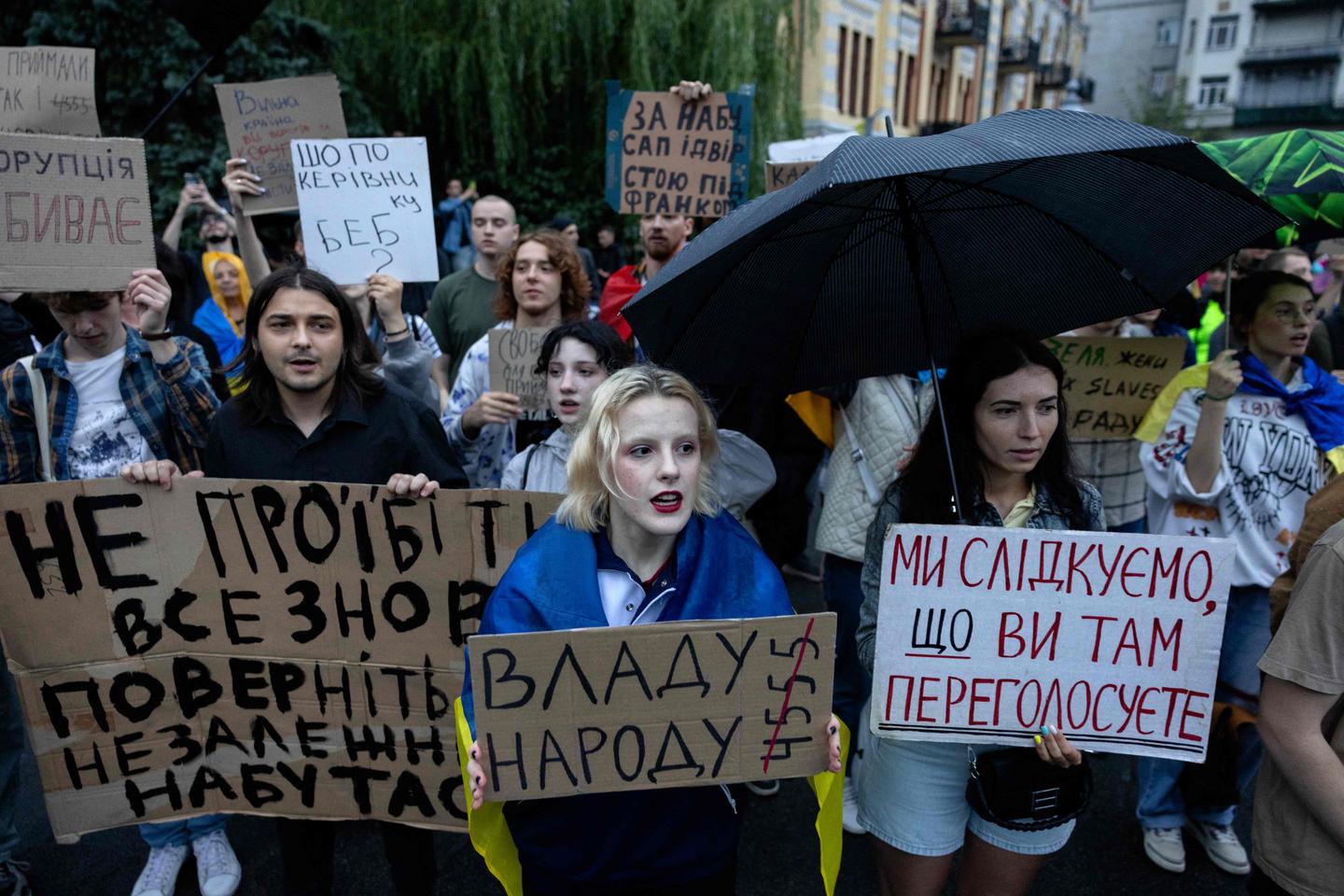 Ukraine to 'fix' anti-graft law, says foreign minister ahead of vote