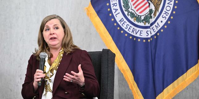 US Fed holds firm against Trump pressure to cut rates, despite dissension