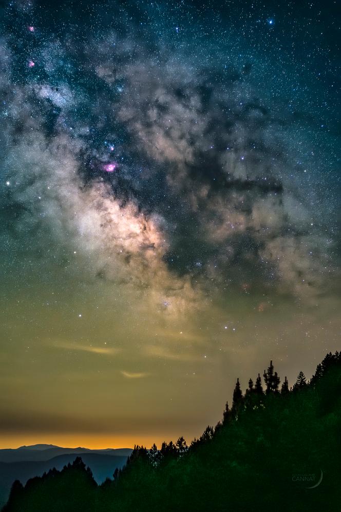 Le cœur de notre galaxie au-dessus des Cévennes en juin 2025.