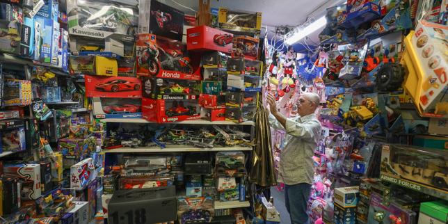Trade war: 'The Americans are the ones paying for the tariffs'