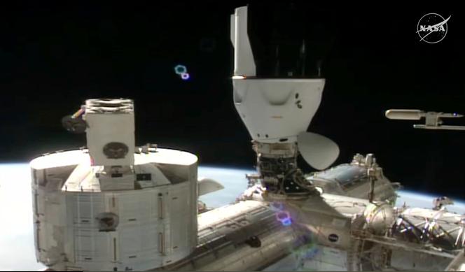 La capsule Crew Dragon de SpaceX amarrée à la Station spatiale internationale (ISS), le 2 août 2025.