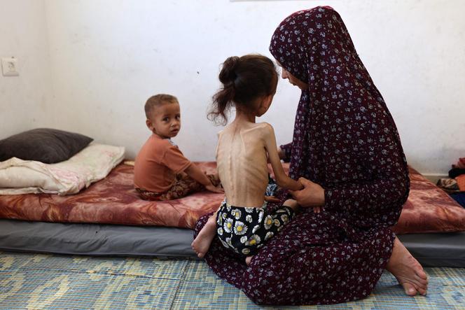 Dans un camp de déplacés du quartier de Rimal, à Gaza, le 2 août 2025.