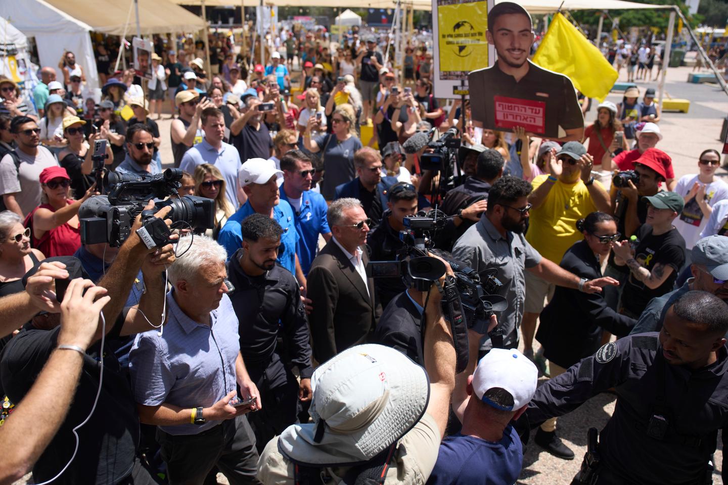 US envoy meets with the families of Israeli hostages in Tel Aviv