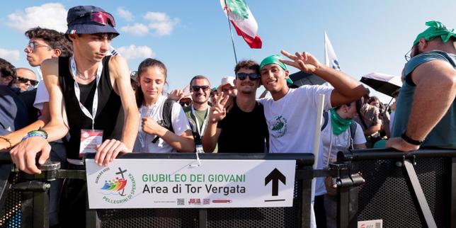 A Rome, un million de jeunes catholiques attendus pour une veillée de prière géante avec le pape Léon XIV