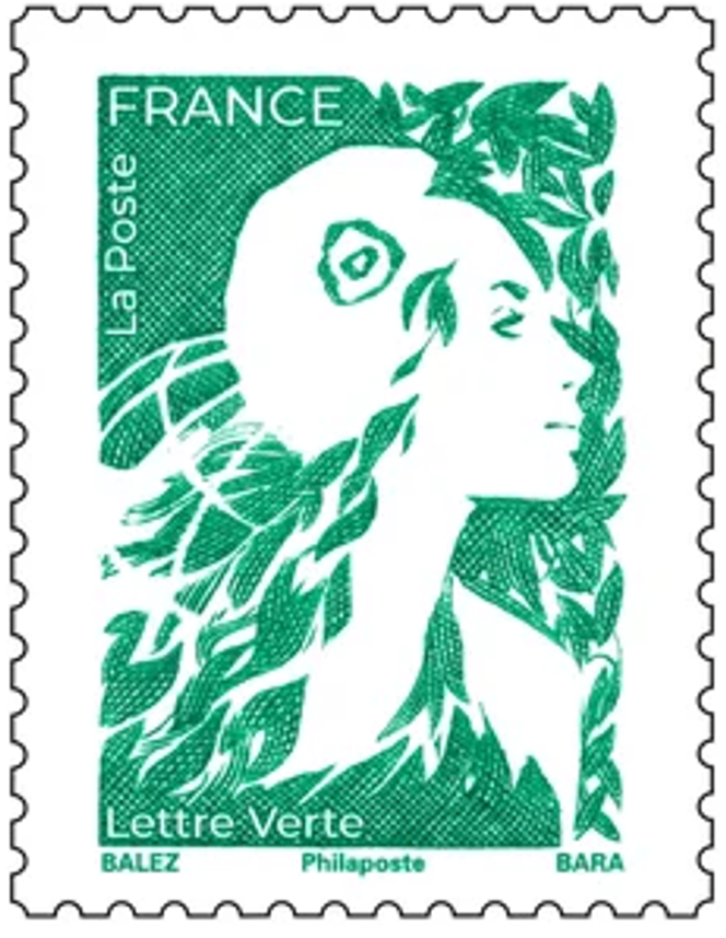La « Marianne » verte d’usage courant passera de 1,39 euro à 1,52 euro le 1er janvier 2026.