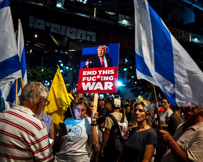 Lors d’une manifestation pour un cessez-le-feu, la libération des otages et contre le premier ministre israélien, Benyamin Nétanyahou, accusé de prolonger la guerre à son profit. A Tel-Aviv, le 12 juillet 2025.