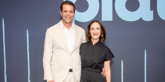 Nick Stoller et Francesca Delbanco, créateurs de la série « Platonic » : « Ecrire sur ce que nous traversons est notre seule façon de travailler »