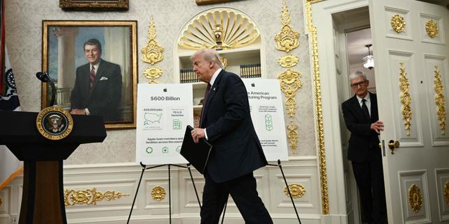 Apple promet à Donald Trump d’investir 100 milliards de dollars supplémentaires aux Etats-Unis