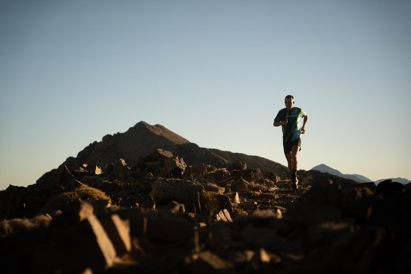 Elhousine Elazzaoui, l’enfant du désert marocain devenu prince du trail mondial en Suisse