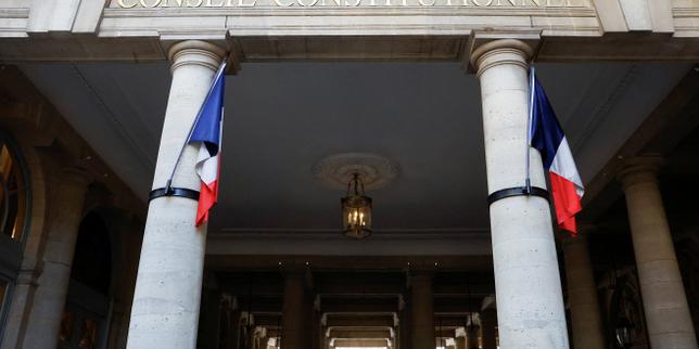 France adopts the Duplomb Law, upholding ban on controversial insecticide