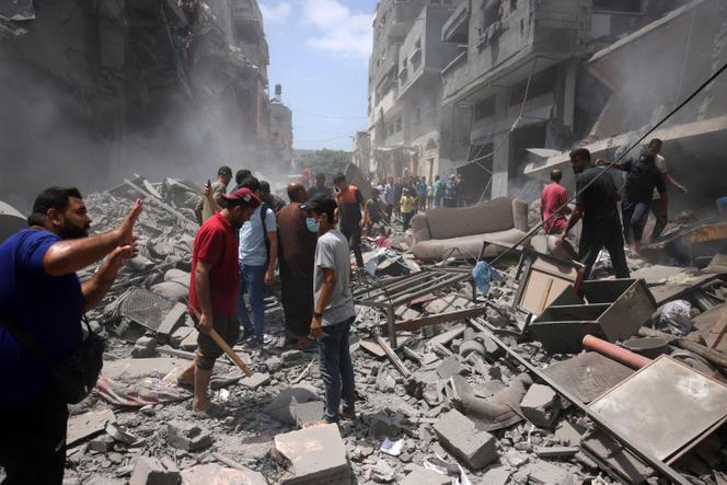 Après une frappe israélienne, dans le quartier de Zeitoun, dans la ville de Gaza, le 8 août 2025.