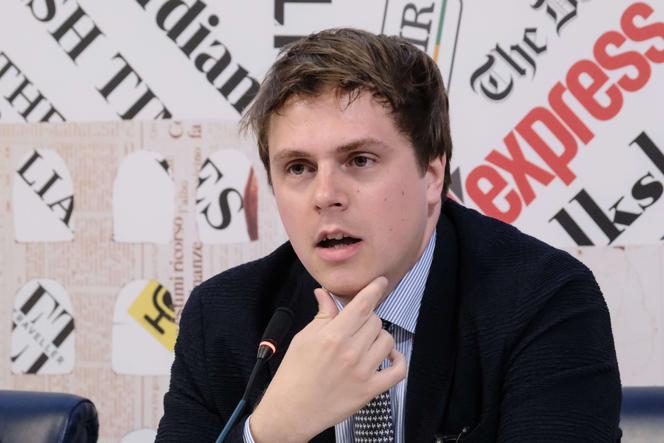 Gilles Gressani, directeur de la revue « Le Grand Continent », à l’occasion de la conférence organisée par la Fondation Craxi « Italie, Europe et sécurité au XXIe siècle ». Au Palais Grazioli, à Rome, le 4 juin 2025.