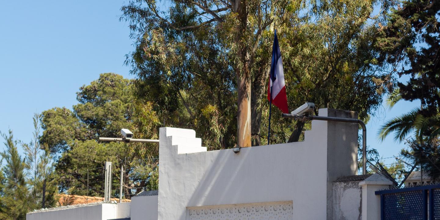 L’Algérie convoque le chargé d’affaires français après la diffusion d’un numéro de « Complément d’enquête »