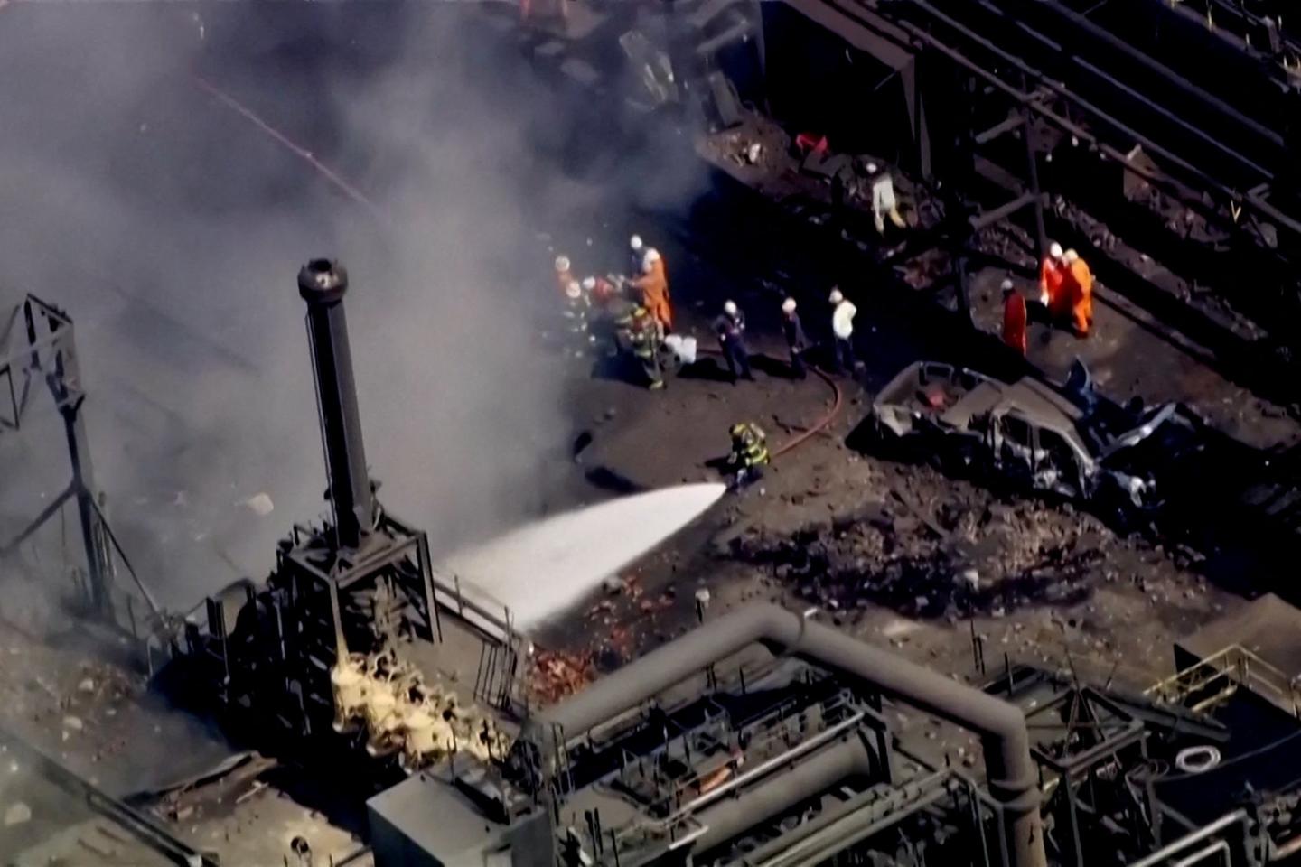 Two dead, 10 hospitalized in Pennsylvania steel plant explosions