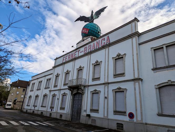 La façade de la Fondation Fernet-Branca à Saint-Louis (Haut-Rhin).