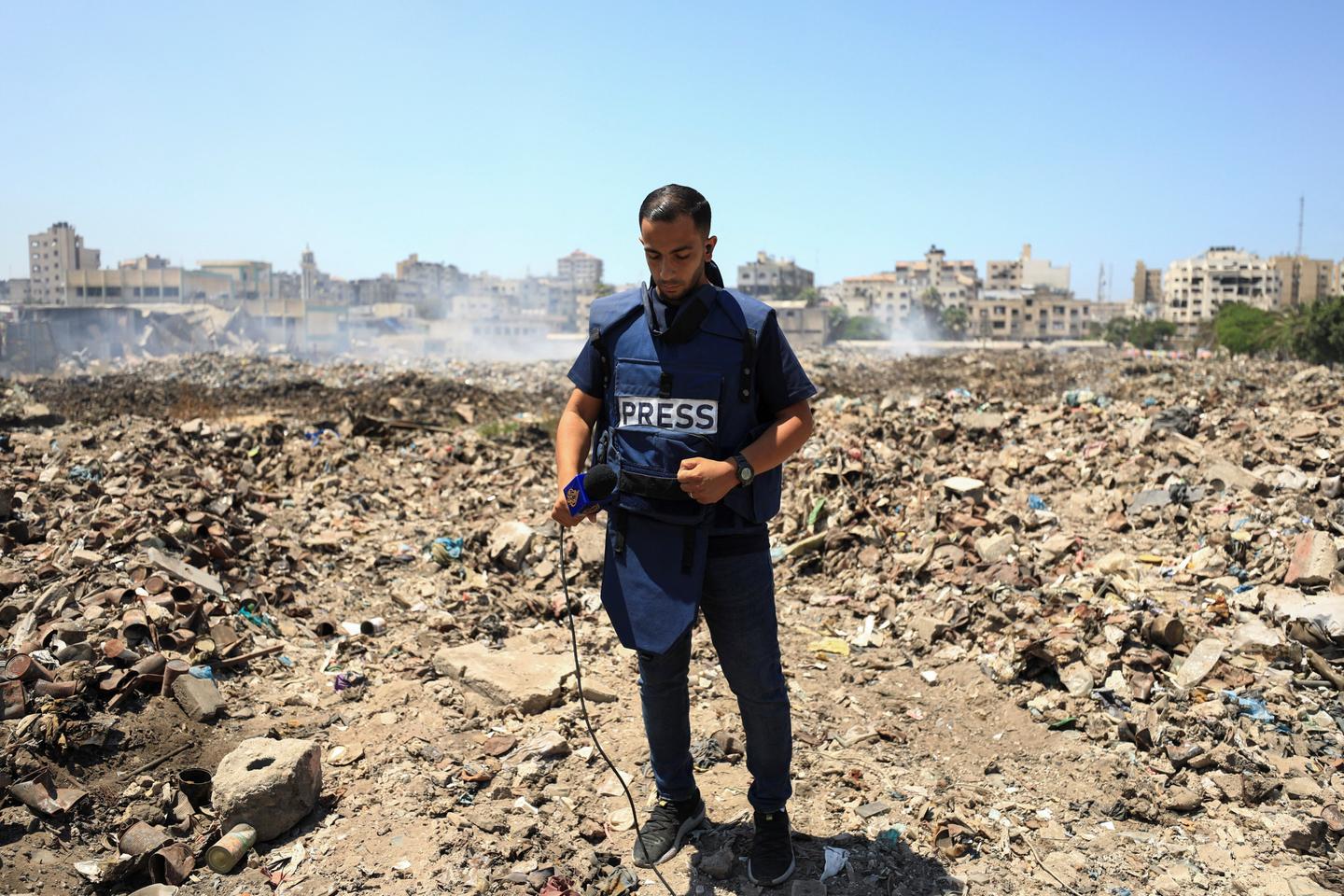 Gaza: France condemns Israeli strikes on journalists and urges giving them safe access