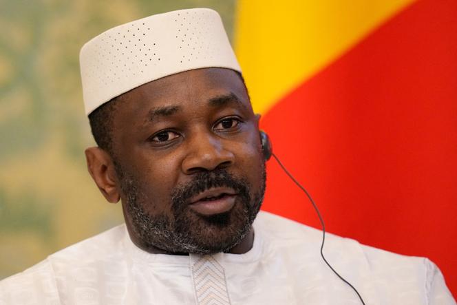Le président du Mali, Assimi Goïta, à Moscou, lors d’une rencontre avec le président russe, Vladimir Poutine, le 23 juin 2025.