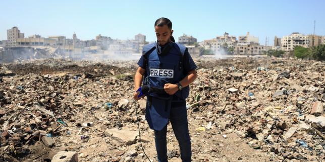 En insist, Gaza : la France « condamne » le bombardement israélien qui a tué six journalistes thumbnail