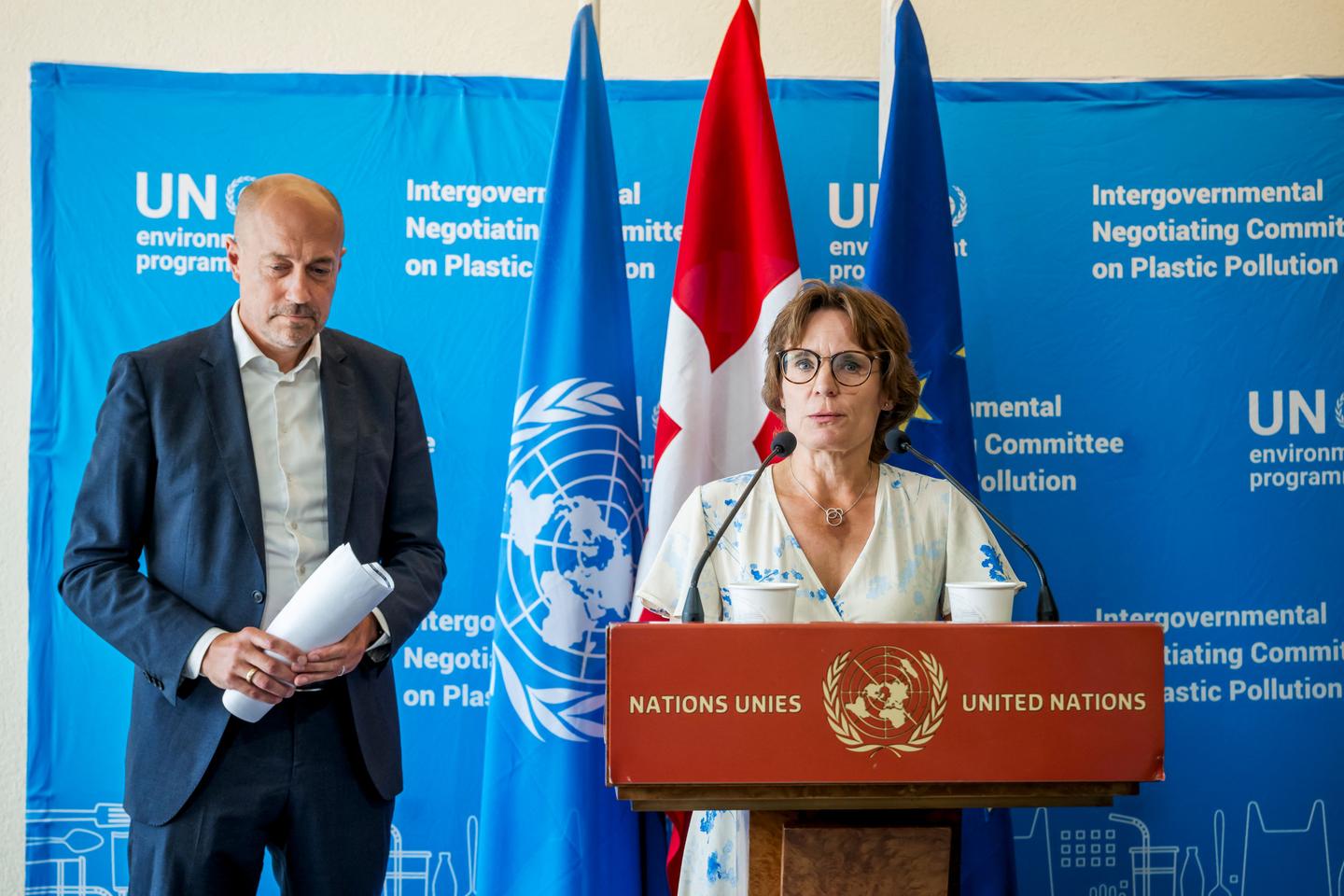 EU ready to strike plastic pollution deal, 'but not at any cost'