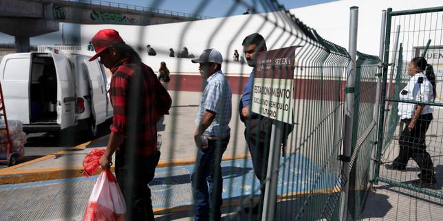 Aux Etats-Unis, une juge bloque la procédure accélérée de Donald Trump concernant les expulsions de migrants en masse