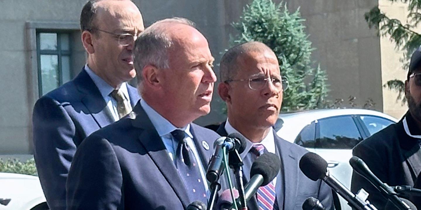 Washington attorney general sues Trump administration over police takeover
