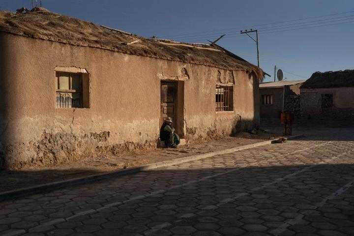A Colchani, un village à l’entrée du salar d’Uyuni, en Bolivie, le 8 août 2025.