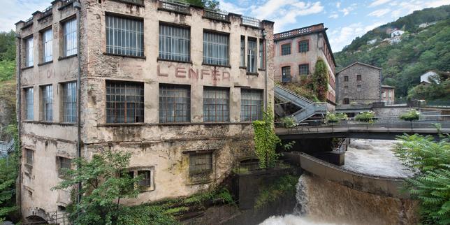 A Thiers, dans le Puy-de-Dôme, Le Creux de l’Enfer a transformé son passé ouvrier en paradis artistique