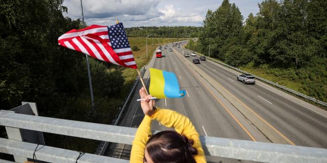 En direct, guerre en Ukraine : près de 150 affrontements avec la Russie recensés par l’armée ukrainienne, à quelques heures du sommet entre Donald Trump et Vladimir Poutine