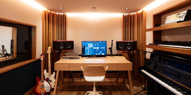 Aux Lilas, La Tulipe, un petit home studio pour de grands tubes pop