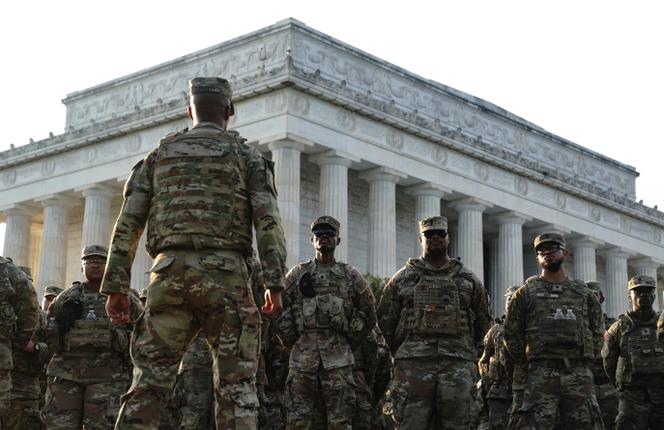 La garde nationale déployée au National Mall, à Washington, DC, le 16 août 2025.